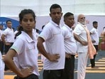 యోగా చేస్తున్న ప్రధాని నరేంద్ర మోదీ