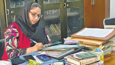 Delhiwale: A measure of her hours