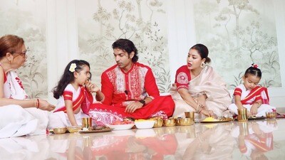 গুরমিত-দেবিনার জামাইষষ্ঠী। গুরমিত-দেবিনার জামাইষষ্ঠী।