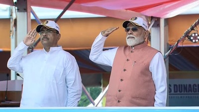 মোদী বলেন, পশ্চিমবঙ্গের সামনে সামুদ্রিক অর্থনীতিতে নেতৃত্ব দেওয়ার বিশাল সুযোগ রয়েছে। (@NarendraModi) মোদী বলেন, পশ্চিমবঙ্গের সামনে সামুদ্রিক অর্থনীতিতে নেতৃত্ব দেওয়ার বিশাল সুযোগ রয়েছে। (@NarendraModi)