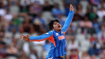 Shree Charani provided India with two early wickets. (BCCI X) Shree Charani provided India with two early wickets. (BCCI X)