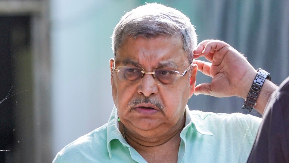 তৃণমূল কংগ্রেসের অন্যতম প্রবীণ নেতা ও আইনজীবী কল্যাণ বন্দ্যোপাধ্যায়ের সঙ্গে দলের শীর্ষ নেতৃত্বের দূরত্ব কি ক্রমশ বাড়ছে? (PTI)