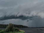 Severe thunderstorms could bring 60 mph winds, heavy rain and lightning to Hampton Roads Monday. (Pexel/Repersentative image)