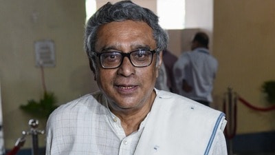 রাজ্যের আর্থিক পরিস্থিতি যখন চরম চাপে, ঠিক তখনই সোমবার বিধানসভায় পেশ হতে চলেছে বিজেপি সরকারের প্রথম পূর্ণাঙ্গ বাজেট। (Debajyoti Chakraborty) রাজ্যের আর্থিক পরিস্থিতি যখন চরম চাপে, ঠিক তখনই সোমবার বিধানসভায় পেশ হতে চলেছে বিজেপি সরকারের প্রথম পূর্ণাঙ্গ বাজেট। (Debajyoti Chakraborty)