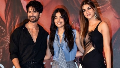Cocktail 2 box office collection day 3: The film is a spiritual sequel to the 2012 release which starred Saif Ali Khan, Deepika Padukone and Diana Penty. (Girish srivastav ) Cocktail 2 box office collection day 3: The film is a spiritual sequel to the 2012 release which starred Saif Ali Khan, Deepika Padukone and Diana Penty. (Girish srivastav )
