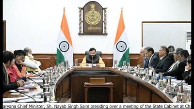 The said incentive is expected to accelerate fleet modernisation, reduce vehicular emissions, and improve air quality in the NCR districts for 93,458 trucks and 16,329 buses. (HT File) The said incentive is expected to accelerate fleet modernisation, reduce vehicular emissions, and improve air quality in the NCR districts for 93,458 trucks and 16,329 buses. (HT File)