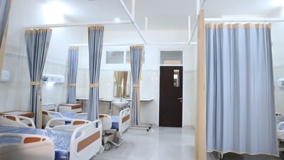 কালিম্পং ও দক্ষিণ দিনাজপুরে নতুন মেডিক্যাল কলেজ গড়ে তোলার প্রস্তাব দেওয়া হয়েছে। কালিম্পং ও দক্ষিণ দিনাজপুরে নতুন মেডিক্যাল কলেজ গড়ে তোলার প্রস্তাব দেওয়া হয়েছে।