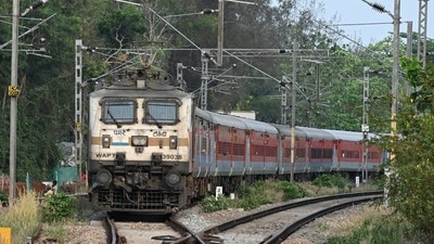 రెగ్యూలర్ ట్రైన్స్ రెగ్యూలర్ ట్రైన్స్