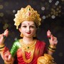 Wealth Tips: ఇంట్లో డబ్బు నిలవట్లేదా? ఈ వాస్తు మార్పులతో ఆర్థిక కష్టాలకు చెక్ పెట్టండి!