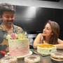 বিজয়ের দিকে তাকিয়ে আছেন তৃষা