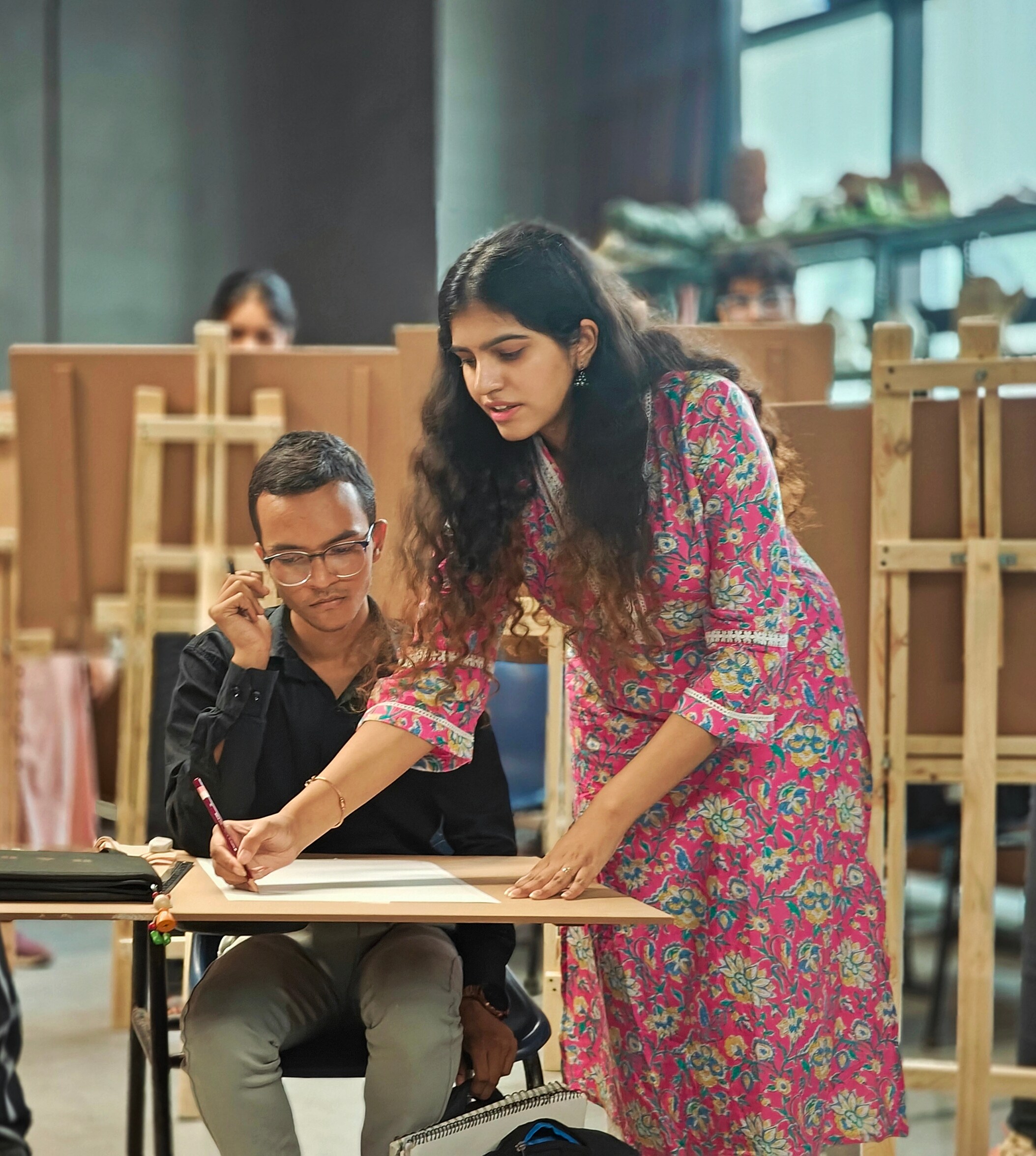 Explore creativity and refine your artistic talent with AAFT’s Bachelor of Fine Arts. Explore creativity and refine your artistic talent with AAFT’s Bachelor of Fine Arts.