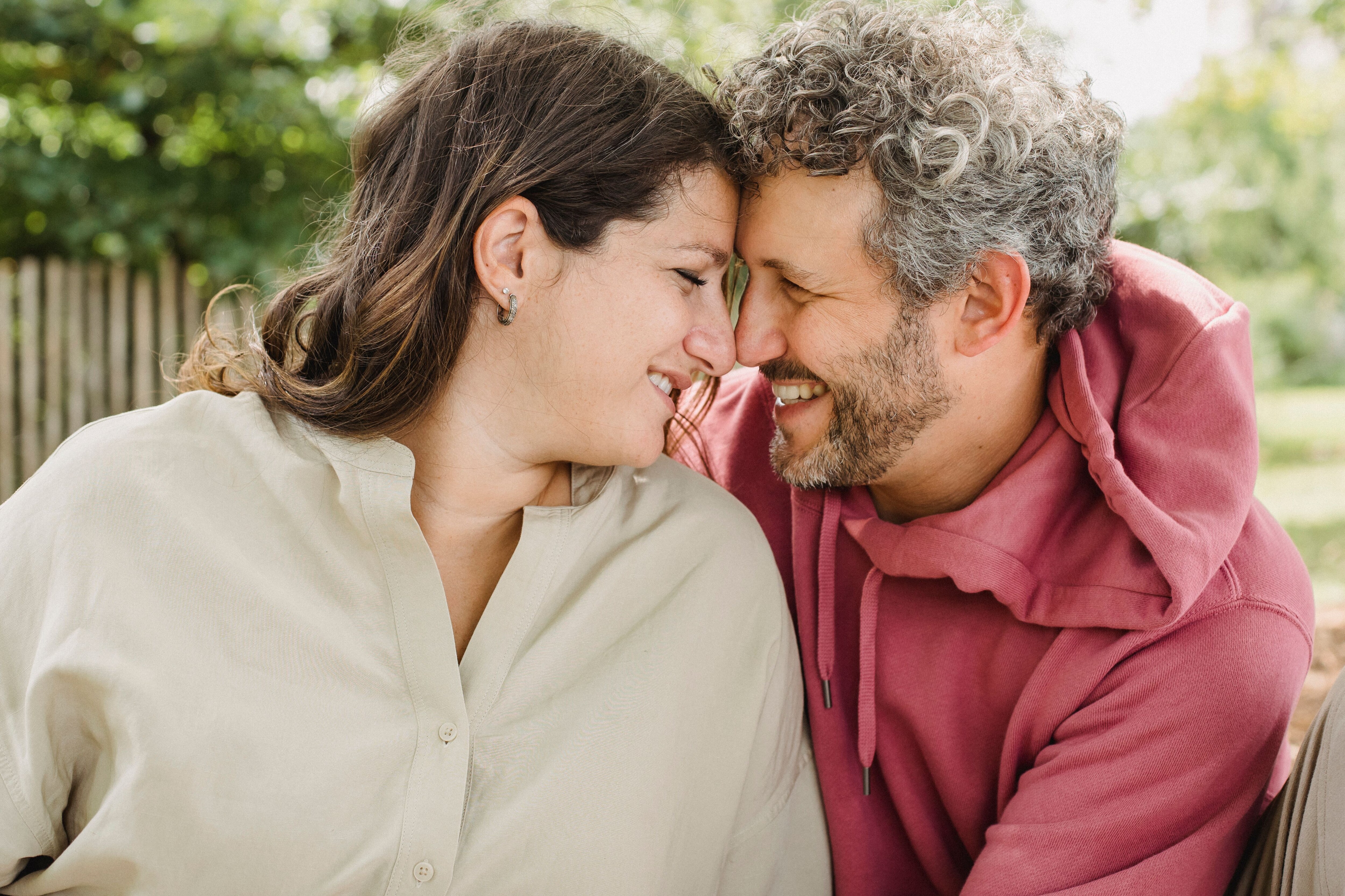 Healthy relationships are rarely sustained only by grand gestures or major milestones. (Pexel)
