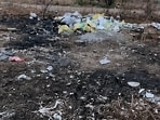 People allege waste has been dumped and burnt for months, filling neighbourhoods with smoke and foul odour. Civic officials say they will inspect the site. (HT)