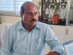 ప్రొహిబిషన్ అండ్ ఎక్సైజ్ అధికారి కె. మల్లారెడ్డి
