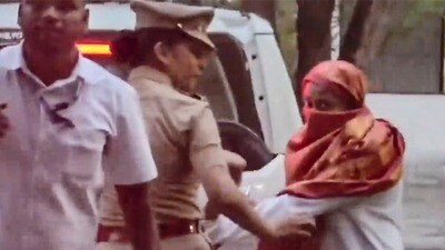 అరెస్టయిన సియా గోయల్ (PTI) అరెస్టయిన సియా గోయల్ (PTI)
