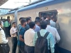 WR to deploy ‘pushers’ to speed up boarding in AC locals