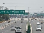 The NHAI claims to have identified 595 critical locations of unauthorised parking across various states on national highways, along with their latitude and longitude coordinates.