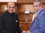 India’s High Commissioner to Bangladesh, Dinesh Trivedi, on Thursday presented his credentials to Bangladesh President Mohammed Shahabuddin at Bangabhaban, formally beginning his diplomatic assignment in Dhaka.
