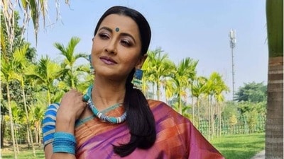 দিদি নম্বর ১-এর প্রথম সিজন সঞ্চালনা করেছিলেন কে? দিদি নম্বর ১-এর প্রথম সিজন সঞ্চালনা করেছিলেন কে?