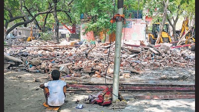 Residents said the eviction has left many of them effectively homeless, as affordable housing is difficult to find and temporary shelters are “unsafe” to live in. (Vipin Kumar/HT) Residents said the eviction has left many of them effectively homeless, as affordable housing is difficult to find and temporary shelters are “unsafe” to live in. (Vipin Kumar/HT)