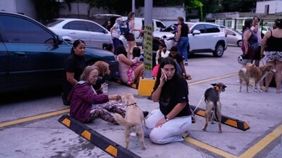 The shaking was felt far beyond Venezuela’s borders, with buildings evacuated in parts of Brazil’s Amazon region, roughly 1,700 kilometres from Caracas. (AP Photo) The shaking was felt far beyond Venezuela’s borders, with buildings evacuated in parts of Brazil’s Amazon region, roughly 1,700 kilometres from Caracas. (AP Photo)