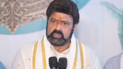 Balakrishna: సినిమాకు 70 శాతం వసూళ్లు ఆంధ్రా నుంచే.. తెలంగాణ నుంచి 30 శాతమే: బాక్సాఫీస్ షేర్పై బాలకృష్ణ సంచలన కామెంట్స్ Balakrishna: సినిమాకు 70 శాతం వసూళ్లు ఆంధ్రా నుంచే.. తెలంగాణ నుంచి 30 శాతమే: బాక్సాఫీస్ షేర్పై బాలకృష్ణ సంచలన కామెంట్స్