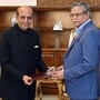 ঢাকায় নয়া হাইকমিশনার দীনেশ ত্রিবেদীকে মন্ত্রীর মর্যাদা(Bangabhaban)
