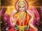 Friday Remedies: శుక్రవారం రాత్రి ఈ 5 ప్రదేశాల్లో దీపాలను వెలిగిస్తే.. మీ ఇంట్లో సిరి సంపదలకు కొదవ ఉండదు!(pinterest)