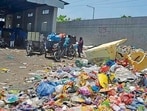 The city produces around 1100 metric tonnes of municipal solid waste every day. (HT Photo)