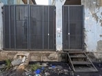 The spot where three workers died of inhaling toxic gas while cleaning a septic tank on Friday. (RAJ K RAJ /HT PHOTO)