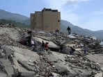 The rupture occurred near Venezuela's northern coast, west of Caracas, close to the San Sebastián fault system. Instead of one isolated shock, the fault produced two powerful ruptures within seconds. The rupture occurred near Venezuela's northern coast, west of Caracas, close to the San Sebastián fault system. Instead of one isolated shock, the fault produced two powerful ruptures within seconds.