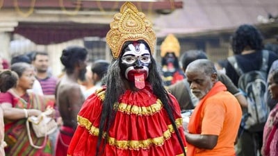 কেন পালন করা হয় অম্বুবাচী? জানুন কামাখ্যা ধাম ও পুরাণের সেই অলৌকিক রহস্য কেন পালন করা হয় অম্বুবাচী? জানুন কামাখ্যা ধাম ও পুরাণের সেই অলৌকিক রহস্য