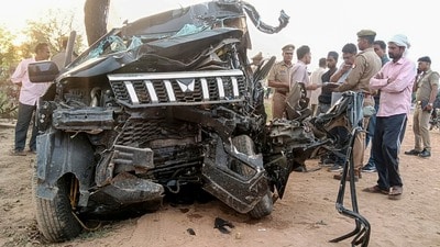 దేశంలో రోడ్డు ప్రమాదాలపై రిపోర్ట్.. (PTI) దేశంలో రోడ్డు ప్రమాదాలపై రిపోర్ట్.. (PTI)