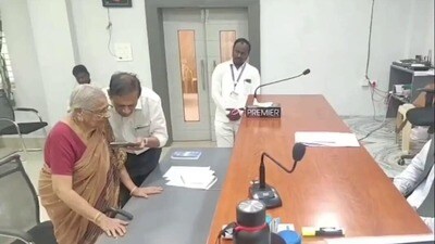 94ఏళ్ల కొండ్రగుంట మహాలక్ష్మమ్మ.. 94ఏళ్ల కొండ్రగుంట మహాలక్ష్మమ్మ..