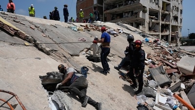 Residents and rescue workers search for survivors in Catia aa Mar, Venezuela, Friday, June 26, 2026, two days after twin earthquakes struck the country. (AP Photo/Fernando Vergara) Residents and rescue workers search for survivors in Catia aa Mar, Venezuela, Friday, June 26, 2026, two days after twin earthquakes struck the country. (AP Photo/Fernando Vergara)