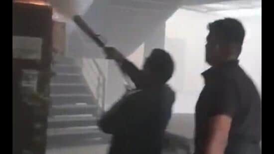 The fire at the Lucknow’s Lok Bandhu hospital was contained within 30 minutes. (HT photo)