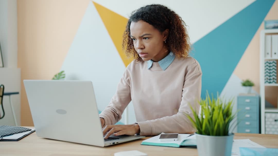 Even mild dehydration can reduce concentration, slow reaction time, affect mood, and leave people feeling mentally exhausted, (Unsplash) Even mild dehydration can reduce concentration, slow reaction time, affect mood, and leave people feeling mentally exhausted, (Unsplash)