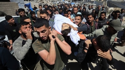 FILE: Mourners attend the funeral of Azzam Al-Hayya, the son of Khalil Al-Hayya, Hamas' chief negotiator in US-mediated talks over Gaza's future in Gaza City May 7, 2026. REUTERS/Dawoud Abu Alkas (REUTERS)