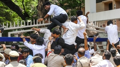 A scuffle broke out between ABVP members and Himachal police in Shimla over fee hike. (Representative image/PTI) A scuffle broke out between ABVP members and Himachal police in Shimla over fee hike. (Representative image/PTI)