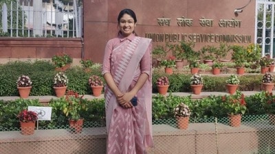 পঞ্চম অ্যাটেম্পটে বাজিমাত করেছেন সাক্ষী জৈন। পঞ্চম অ্যাটেম্পটে বাজিমাত করেছেন সাক্ষী জৈন।