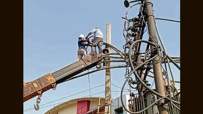 The strike has disrupted several consumer services across state. (HT Photo) The strike has disrupted several consumer services across state. (HT Photo)