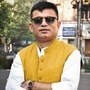 তোলাবাজি, শ্লীলতাহানির চেষ্টা, মারধর, জোর করে আটকে রাখা, ভয় দেখানো এবং ভেরি দখল-সহ একাধিক গুরুতর অভিযোগে শনিবার গভীর রাতে তারকেশ্বরকে গ্রেপ্তার করে সার্ভে পার্ক থানার পুলিশ।