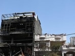 The fire-ravaged buiding in Aliganj, Lucknow. (HT FILE PHOTO)