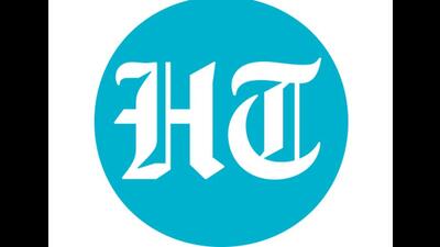 5 of family killed after car hits parked truck on Samruddhi eway
