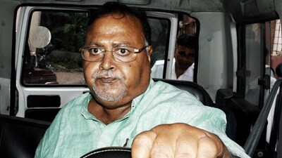পার্থ চট্টোপাধ্যায়ের বিরুদ্ধে এফআইআর দায়ের করল ঠাকুরপুকুর থানা। (ফাইল ছবি, সৌজন্যে এএনআই)