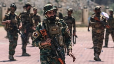 Iraq deploys security forces in Baghdad's fortified Green Zone early on Sunday with a raid targeting "several politicians" (AFP) Iraq deploys security forces in Baghdad's fortified Green Zone early on Sunday with a raid targeting "several politicians" (AFP)