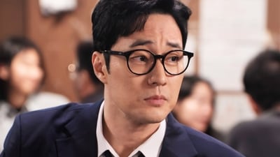 So Ji Sub's Agent Kim Reactivated breaks 5-year ratings record, (SBS/Netflix) So Ji Sub's Agent Kim Reactivated breaks 5-year ratings record, (SBS/Netflix)