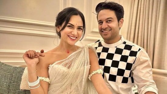 విడాకులు తీసుకుంటున్న బుల్లితెర జంట- ఓటీటీ షోలో నిజం చెప్పేసిన నటి ఆకాంక్ష- ఎలాంటి గొడవలు లేవు, కానీ!