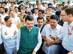 CM takes stock of infra projects in Palghar, the “growth engine of the state”
