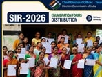 ఎన్యూమరేషన్‌ పత్రాల పంపిణీ